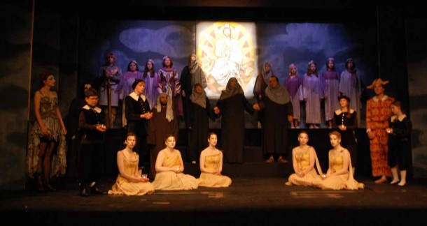 'Das Salzburger Große Welttheater' von Hugo v. Hofmannsthal, Pegasus-Theater 2012